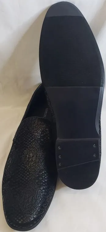 Cooke -- Men's Slip-On Dress Shoe -- Black Fabric