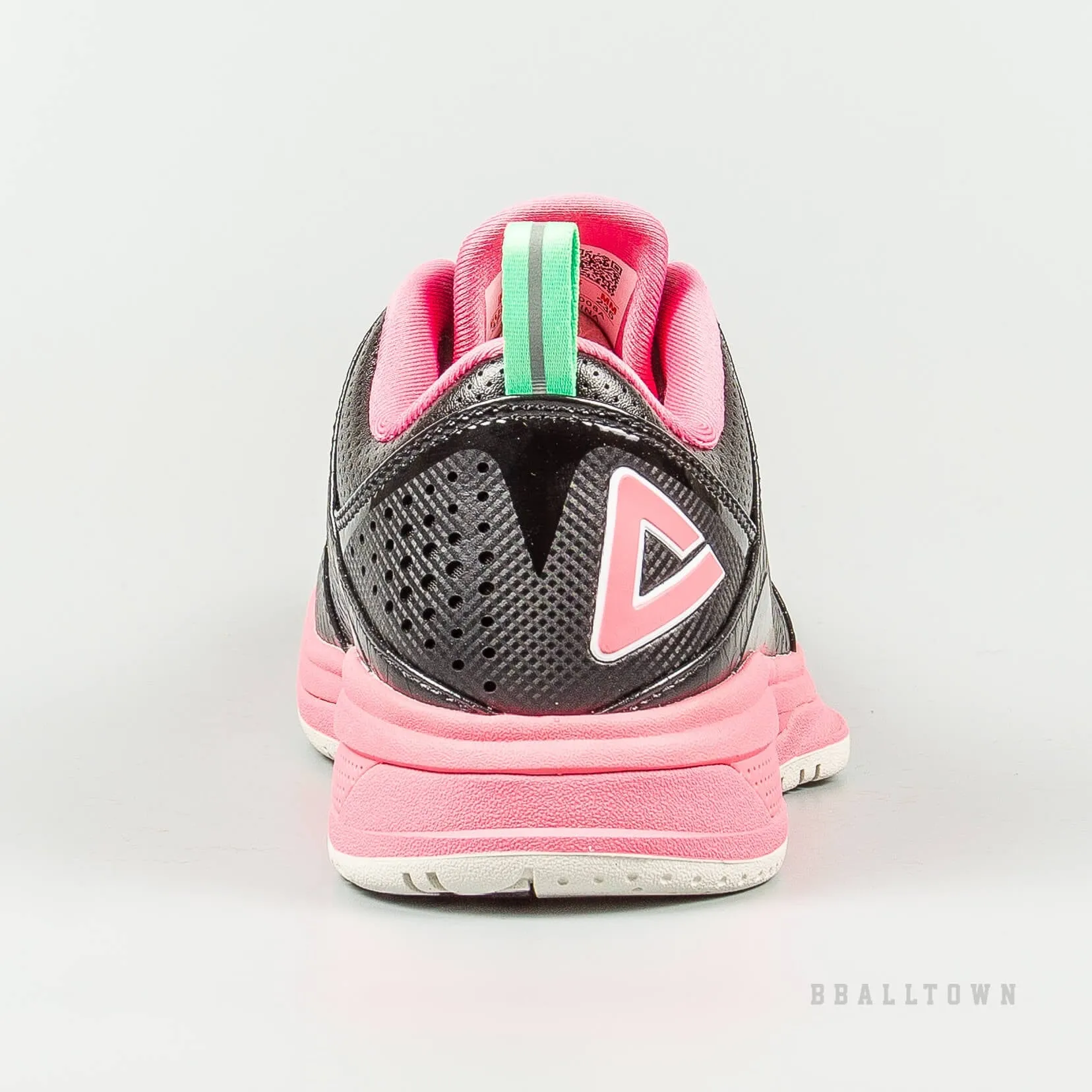 Dámske basketbalové tenisky Peak Women Basketball Shoes Black/Lemon Pink čierne