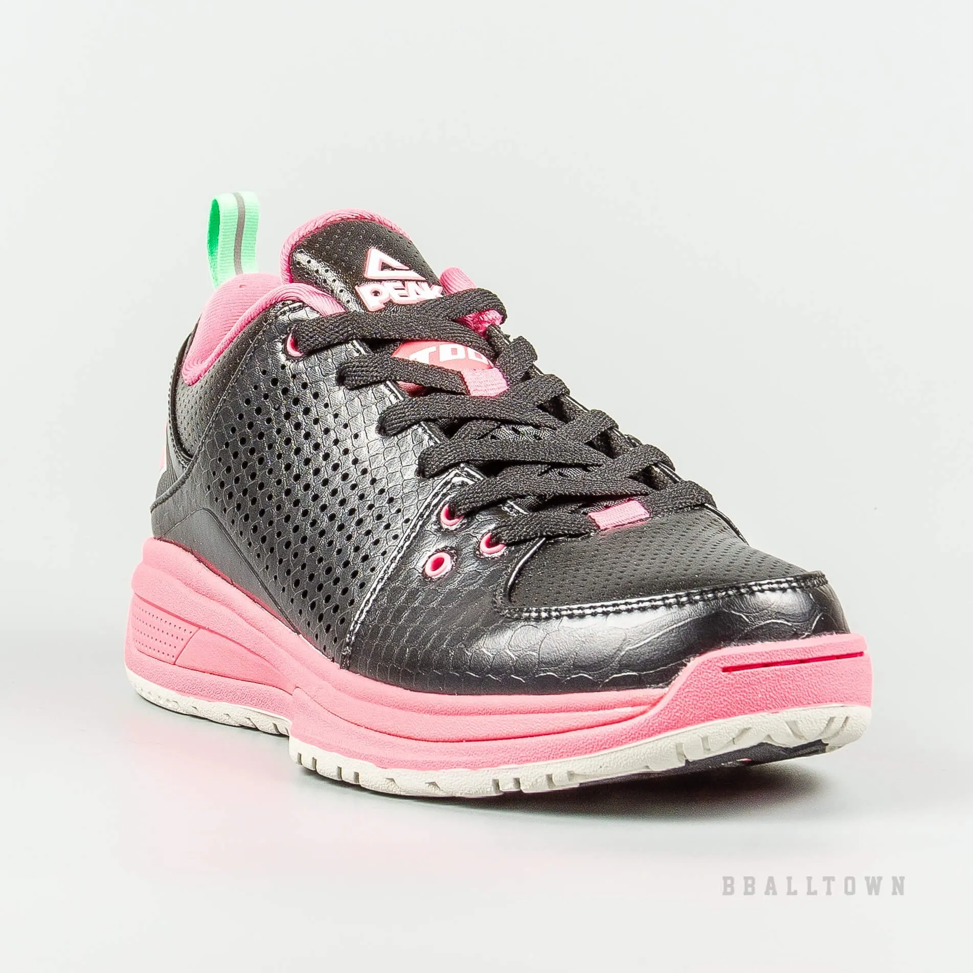 Dámske basketbalové tenisky Peak Women Basketball Shoes Black/Lemon Pink čierne