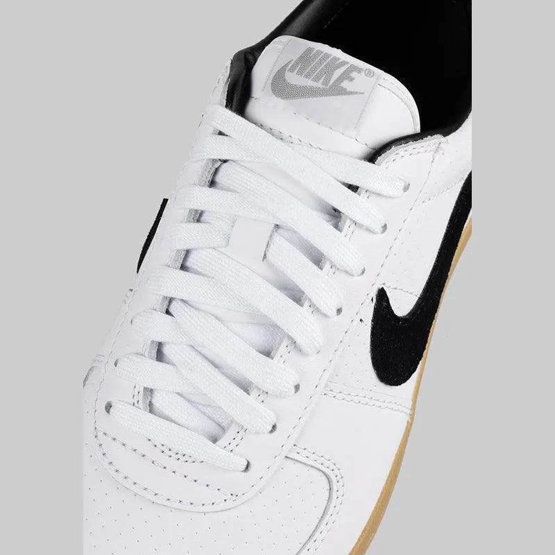 Field General 82 SP - White/Black