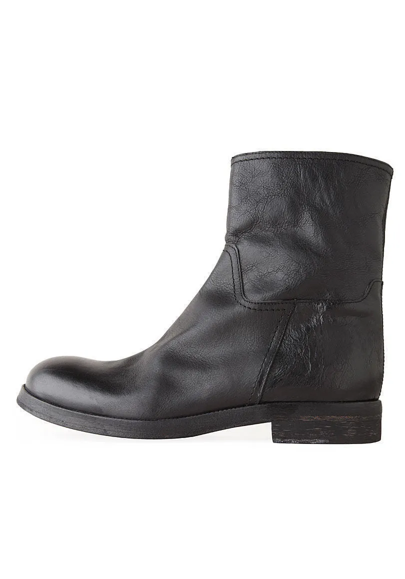 Field Zip Boot