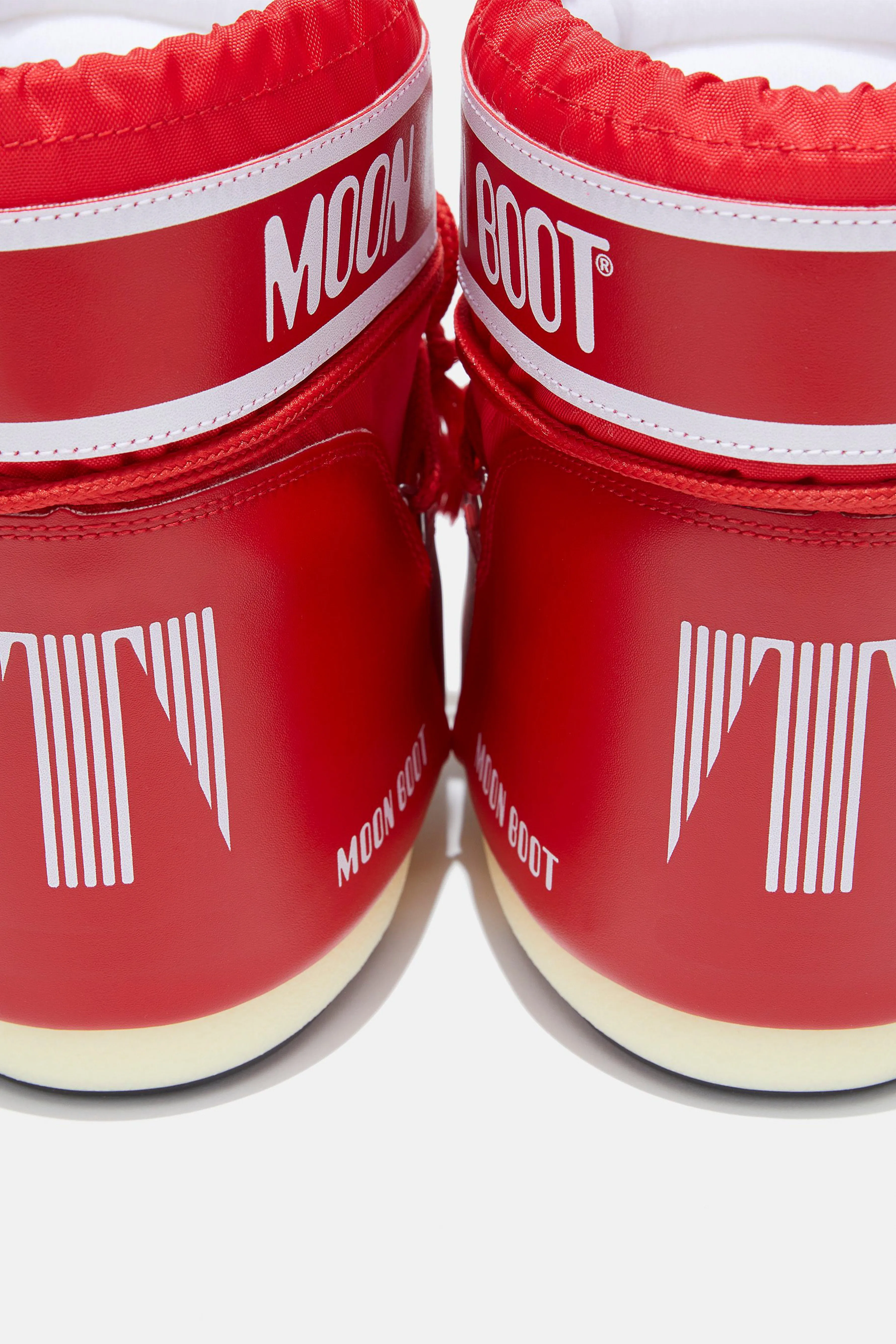 Icon Low Nylon