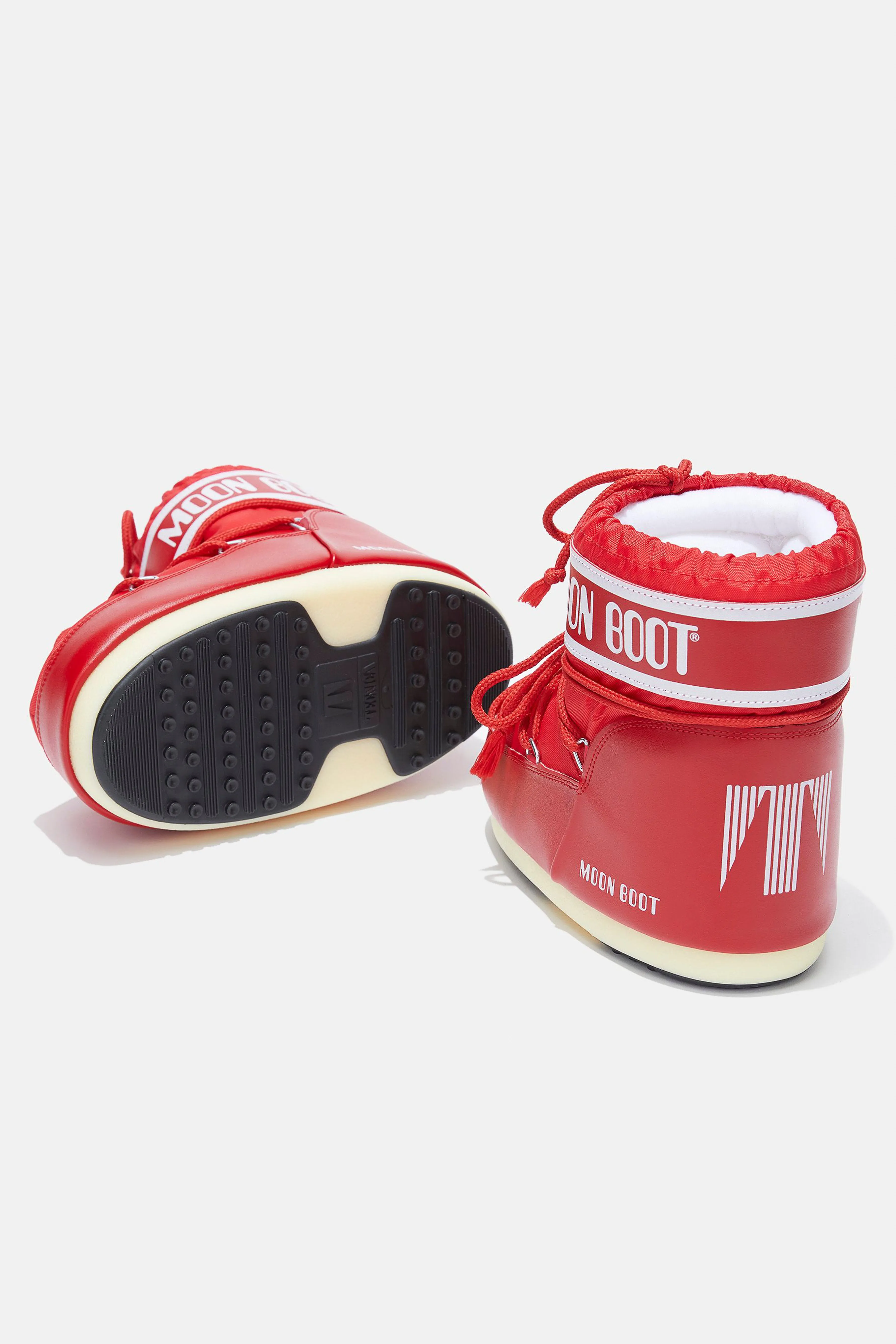 Icon Low Nylon