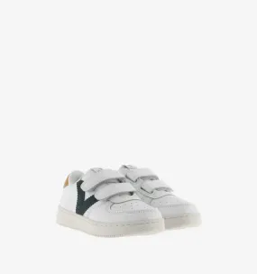 White leather sneaker with contrast green/mustard