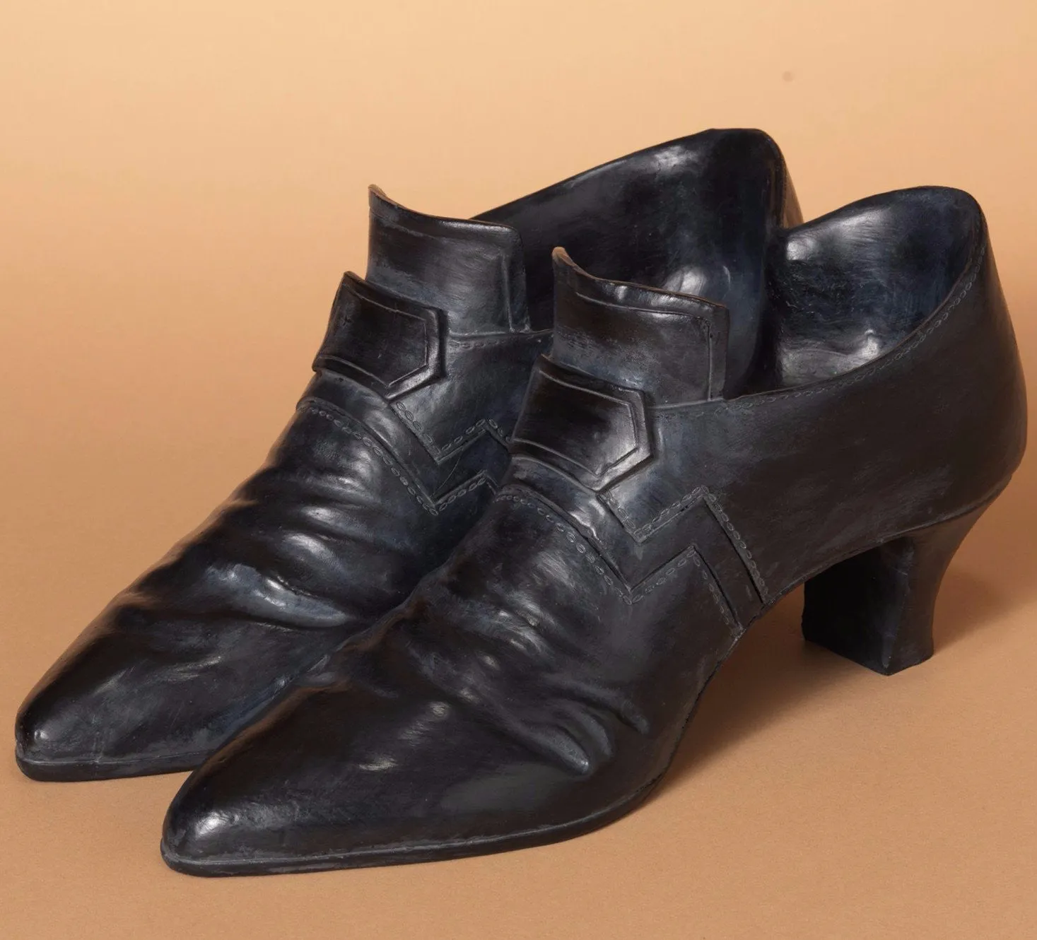 Witch Shoes Decor
